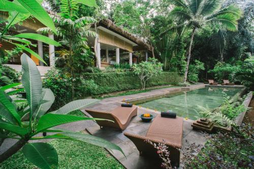 Κήπος έξω από το Villa Rimba Ubud