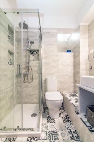 Ένα μπάνιο στο Anemona Apartment Tinos