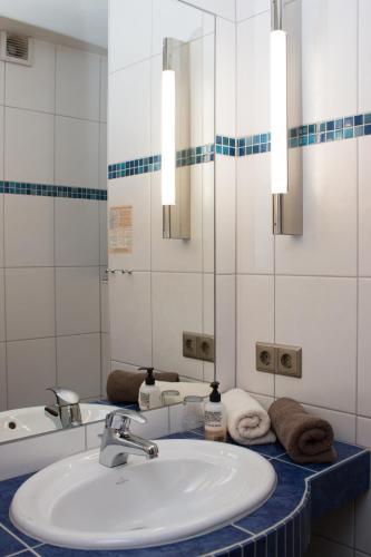 Ένα μπάνιο στο Hotel & Gasthof Hubertushöhe - Ihr Hotel für Urlaub mit Hund