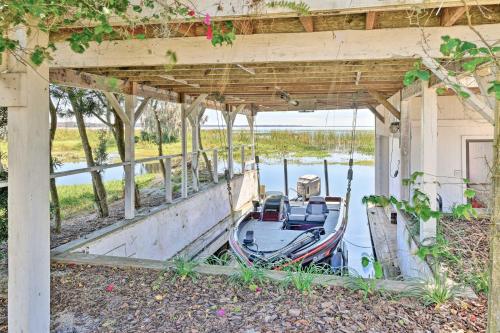 Gallery image of The BougainVilla with Boat Slip on Lake Istokpoga! in Sebring