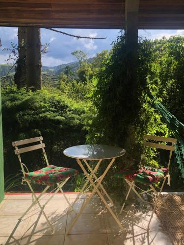 Taman di luar Aconchego da Roça