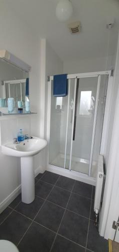 A bathroom at Shallow Sea-Point