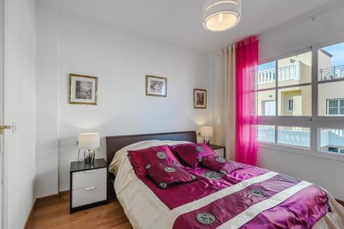 Posteľ alebo postele v izbe v ubytovaní Penthouse Apartment With Ocean View