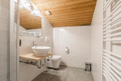Koupelna v ubytování Alpin Resort Austria