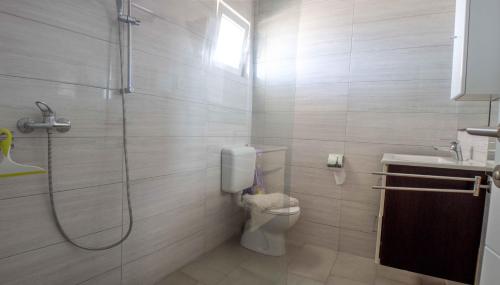 Ванна кімната в Villa Mara