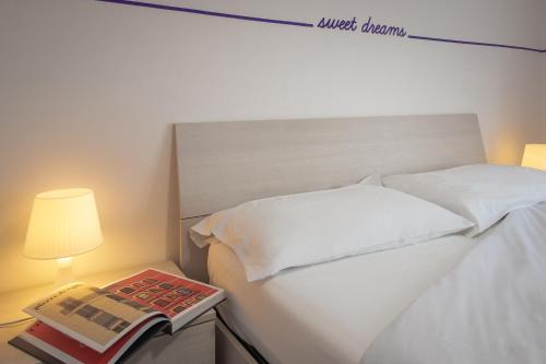 Katil atau katil-katil dalam bilik di Residence Holidays
