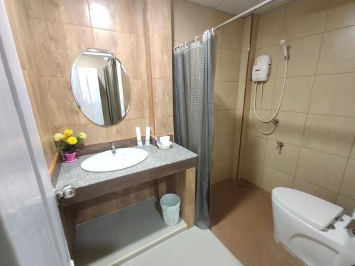 Vonios kambarys apgyvendinimo įstaigoje SK Resort Pattaya