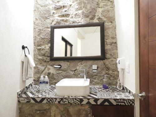 Kúpeľňa v ubytovaní Casona San Cayetano Suites & Lofts by Lunian