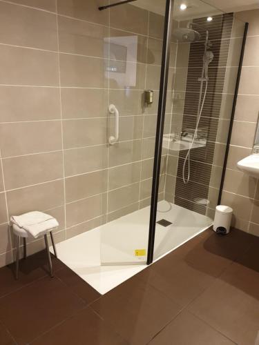 Koupelna v ubytování Hôtel Les Prateaux