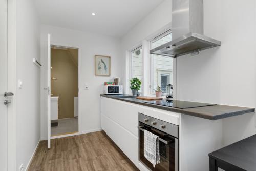Dapur atau dapur kecil di Central Studio Apartment Apt 102