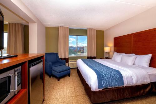 Cama o camas de una habitación en Comfort Inn Near Quantico Main Gate North