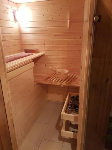 grosses Ferienhaus mit Sauna im Skigeb. Obersaxen photo 3