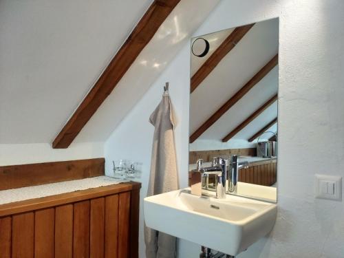 Fotografie z fotogalerie ubytování Rustico "Casa di Sasso" v destinaci Intragna