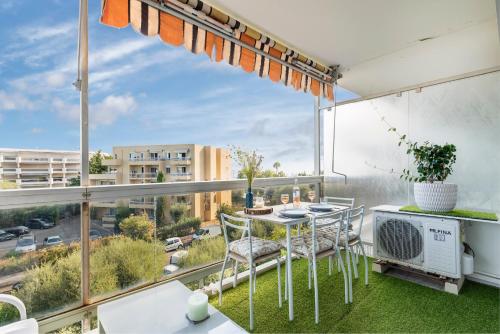 Joli grand appartement terrasse lit 180X200 vue mer 10min plages