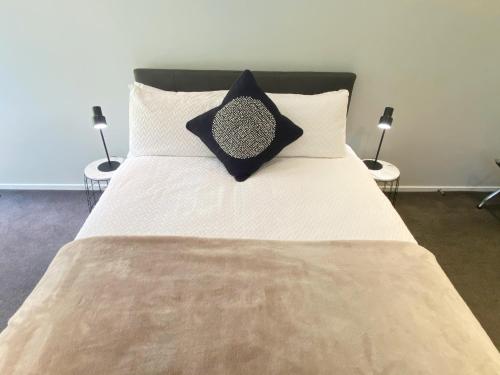 Afbeelding uit fotogalerij van The Garden Studio - Queenstown in Queenstown