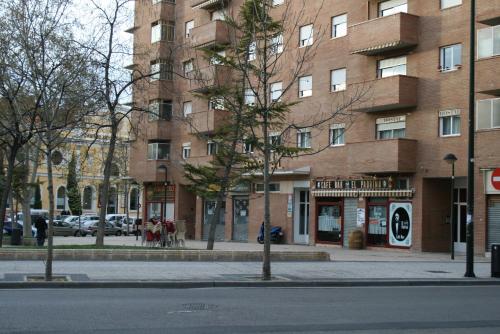 The building in which a vendégházakat is located