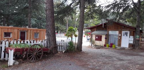 Edificio en el que se encuentra el camping