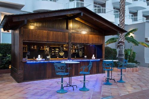Area lounge atau bar di Sol Pelicanos Ocas