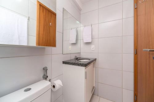 Bilik mandi di Excelente 2 Quartos em Setúbal Boa Viagem ideal para famílias e executivos PM306