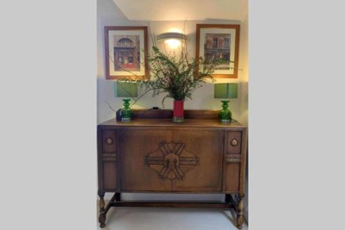 Foto dalla galleria di Spacious town-centre apartment with stunning views a Great Malvern