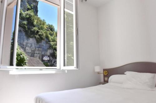 Легло или легла в стая в Domaine de Lacave