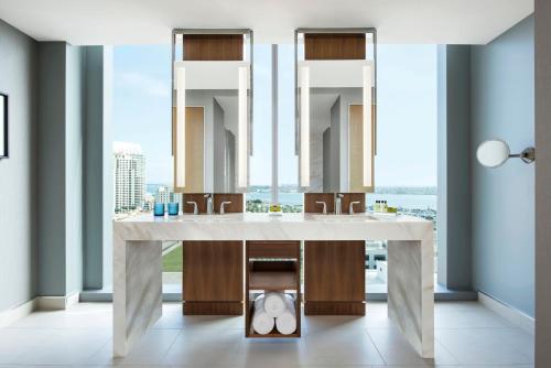 InterContinental San Diego, an IHG Hotel Image