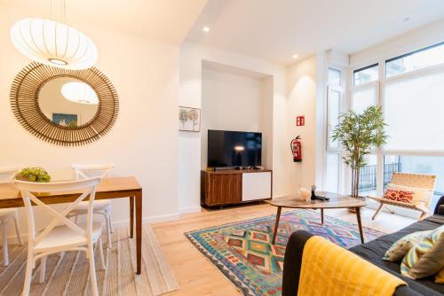 Liberty Suites with AC License ESS02716