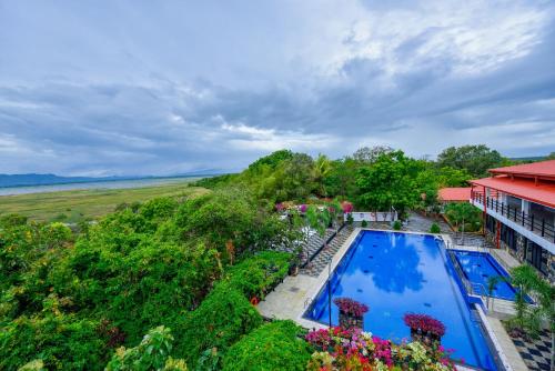 Centauria Wild Resort