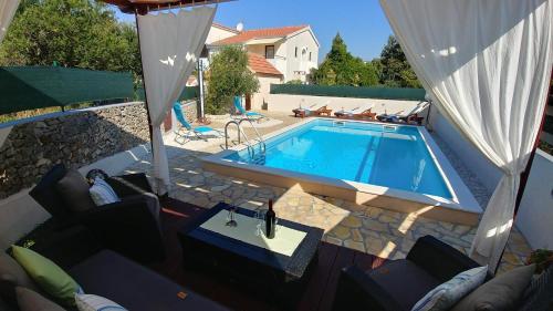 Apartment Bo&Dy with Private Pool