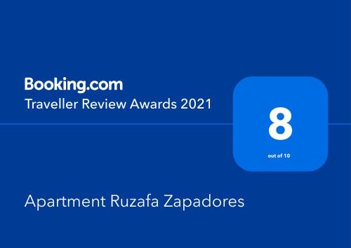 Certificado, premio, señal o documento que está expuesto en Apartment Ruzafa Zapadores