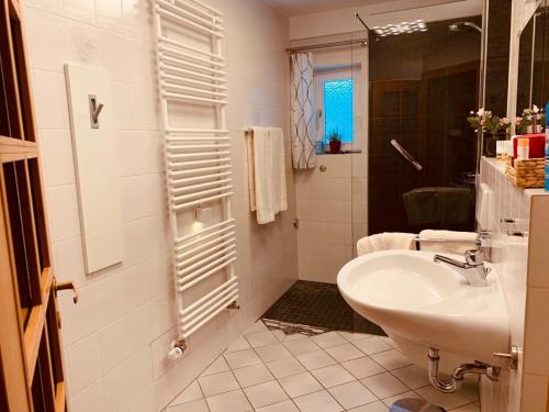 Koupelna v ubytování Ferienhaus Marianne Kroschinski