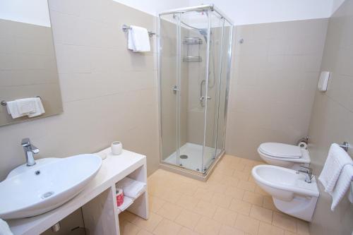 Ένα μπάνιο στο Torre Guaceto Greenblu Resort