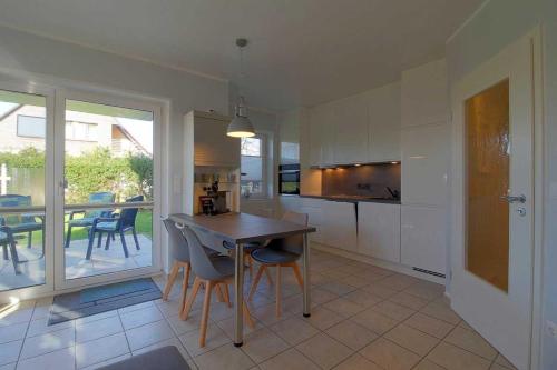 Φωτογραφία από το άλμπουμ του Terrassenwohnung Deichnah SI5 01 σε Cappel-Neufeld