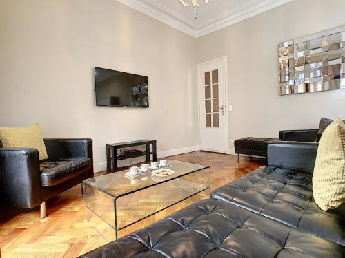 Nestor&Jeeves - PALAIS ARNULF - Central - Very close sea