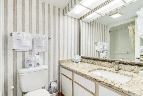 Koupelna v ubytování Hosteeva Atlantica Oceanfront Condo
