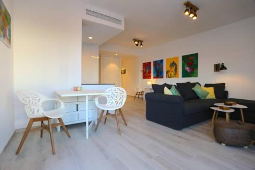 MALAGA COLORS City Apartment 4PAX, Málaga – Bijgewerkte ...