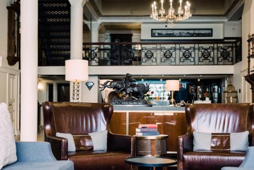 The Oxford Hotel Image