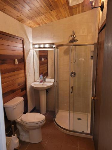 Ванна кімната в Bowering Lodge