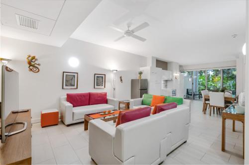 Zona de estar de Elysium Private Apartments at The Drift Resort