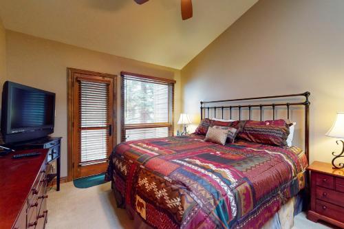Gallery image of Courtside 23 - Spacious East Vail Townhome in Vail