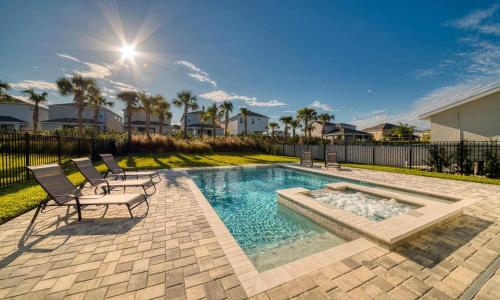 Beautiful 5 Star Villa on Encore Resort at Reunion with Large Private Pool, Orlando Villa 4496