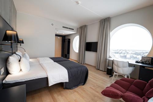 Quality Hotel Strawberry Arena Image