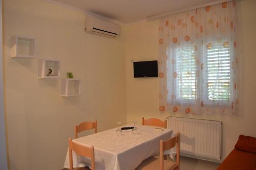 Gallery image of Guest House Joso in Vodice