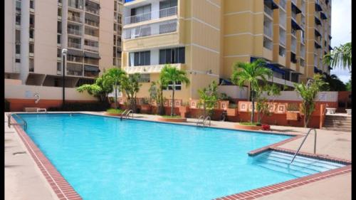 Bazén v ubytování Isla Verde Puerto Rico, Two Full Beds nebo v jeho okolí
