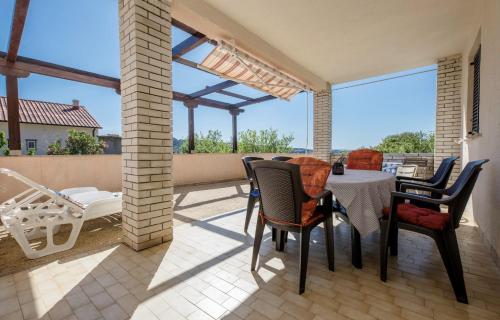 Apartments Vesna 2844