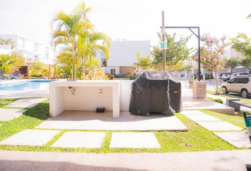 a tent sitting on the side of a sidewalk at CASA EN PRIVADA FRENTE A LA PLAYA CON ALBERCA! in Mazatlán