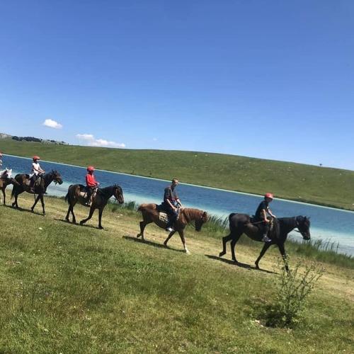 Fotografie z fotogalerie ubytování Etno village Katun v destinaci Žabljak