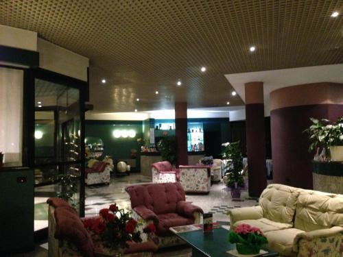 Gallery image of Hotel Plaza in Desenzano del Garda