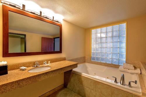 Gallery image of Comfort Suites Goodyear-West Phoenix in Goodyear
