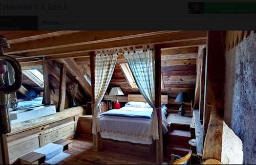 מיטה או מיטות בחדר ב-Chalet Alpin